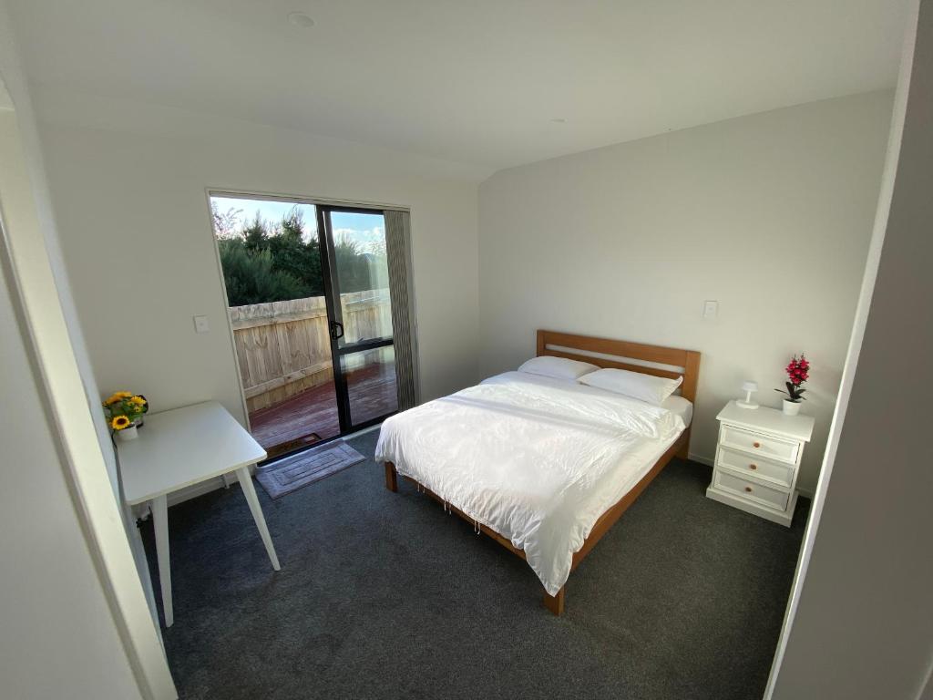 CozyNest4-private entrance and bath - Resim 10