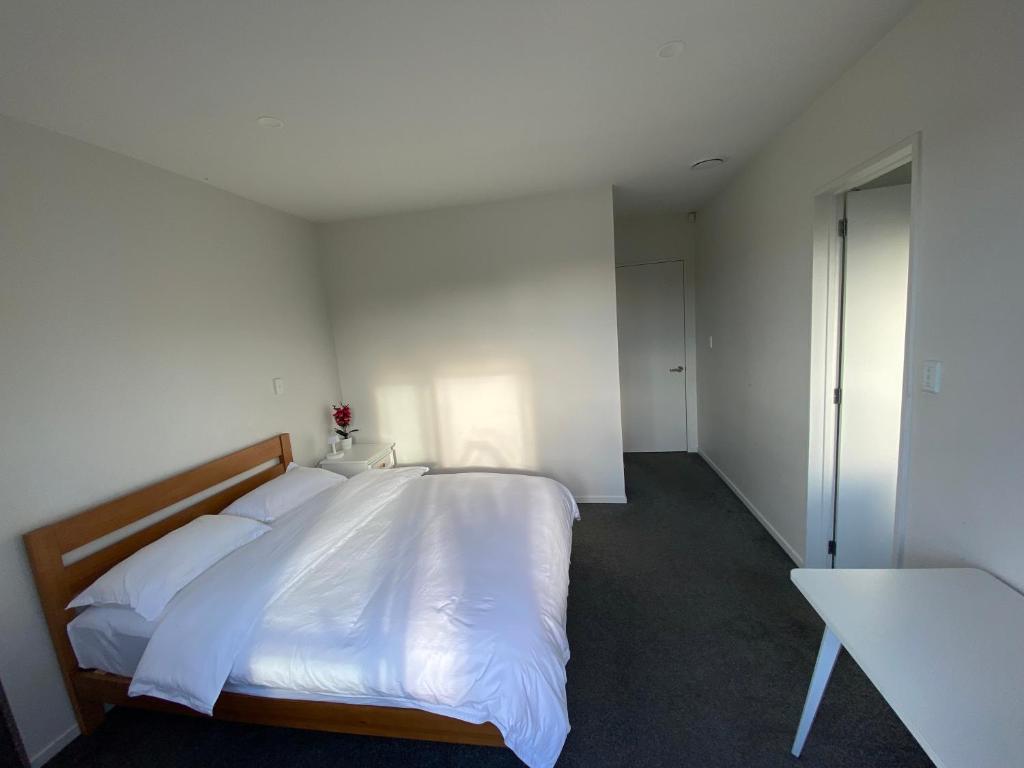 CozyNest4-private entrance and bath - Resim 1