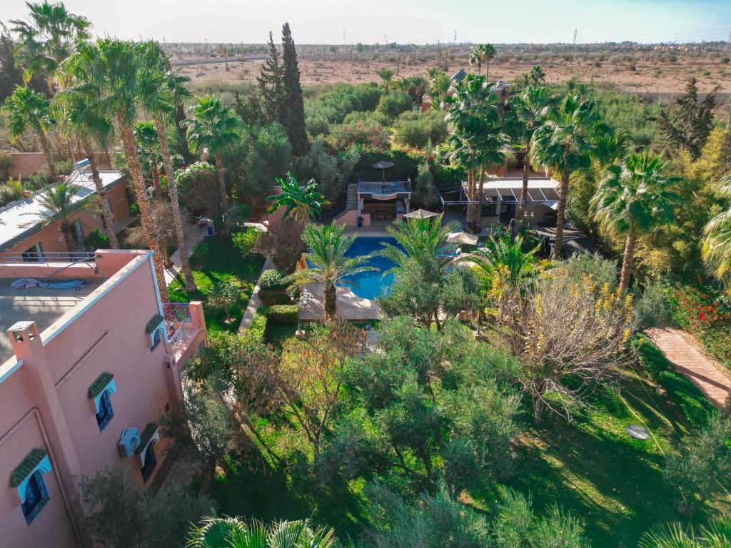 La alberca dentro o cerca de RIAD REDWAN