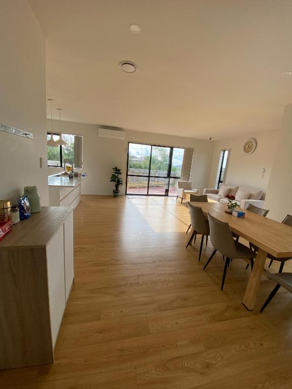 CozyNest3 -Private entrance and bath - Resim 8