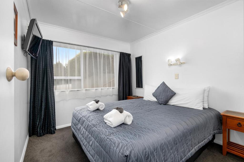 
Two-Bedroom Apartment with Spa Bath
