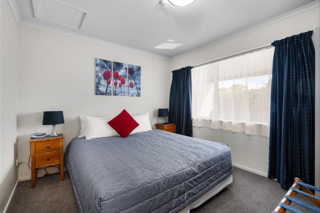 Aspen on King - Resim 7