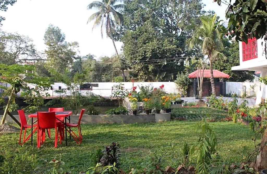 Zahrada ubytování Serenpark Resort Jorhat