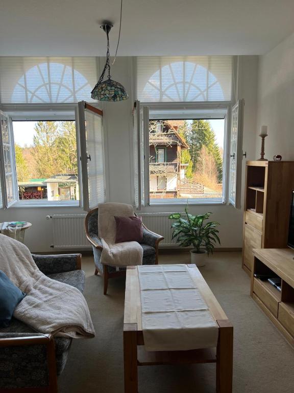 Posezení v ubytování Hotel Carlsruh