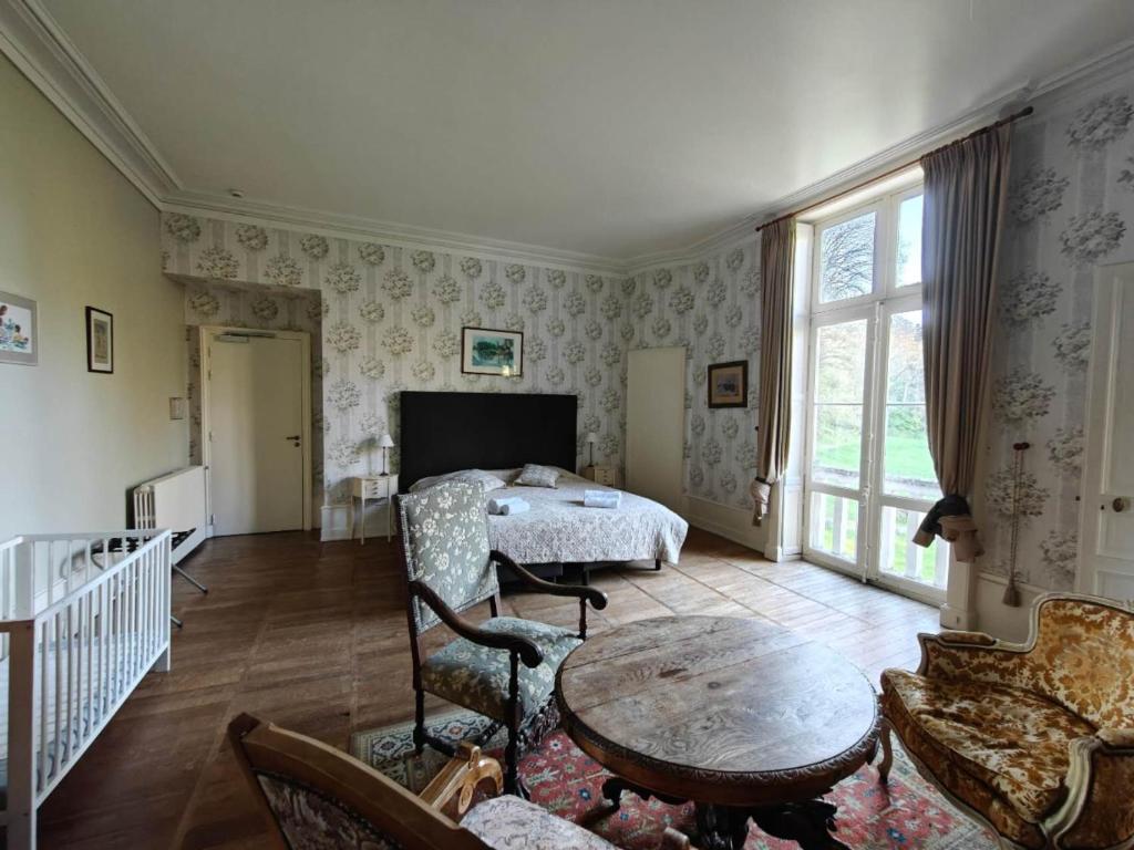 Château de Vallagon - Suite De Dos Dormitorios