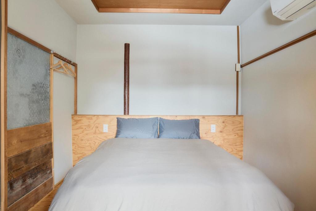 Postel nebo postele na pokoji v ubytování HOSTEL perch