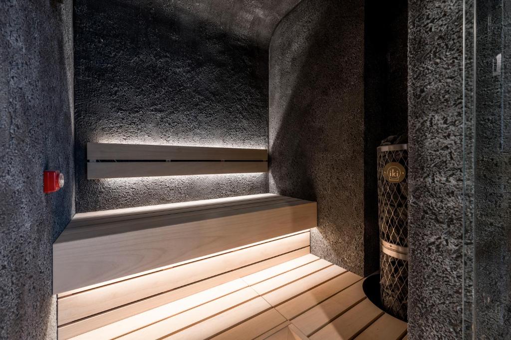 Fotografie z fotogalerie ubytování CINQS Hotel v Osace