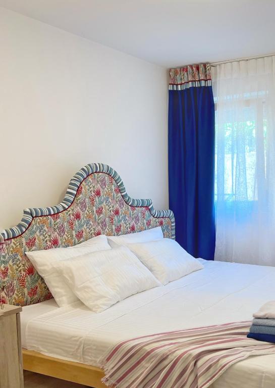 Postel nebo postele na pokoji v ubytování Sun&Sea Petrovac