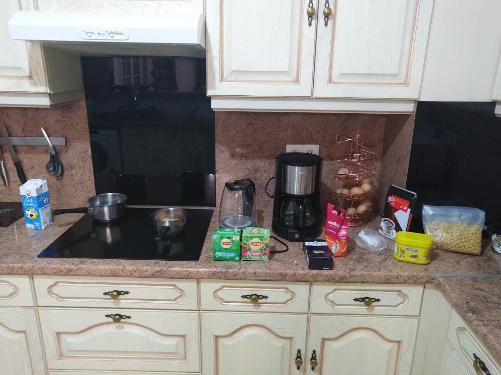 Kuchyň nebo kuchyňský kout v ubytování Maison Sérénité