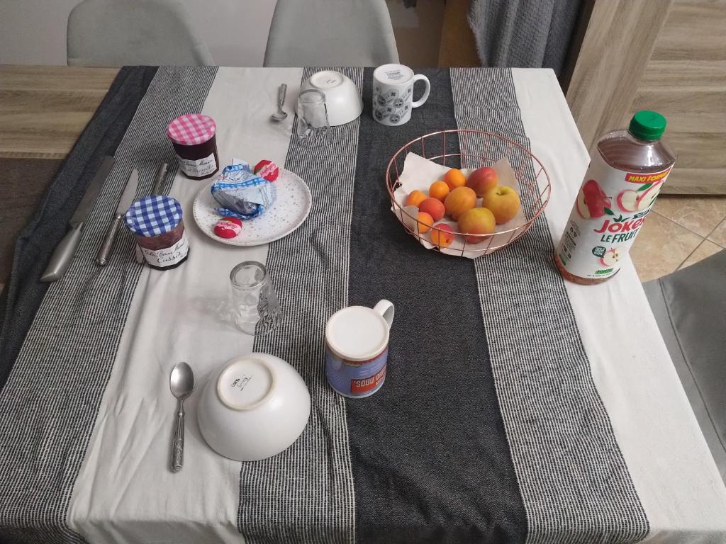 Jídlo v ubytování v soukromí nebo okolí