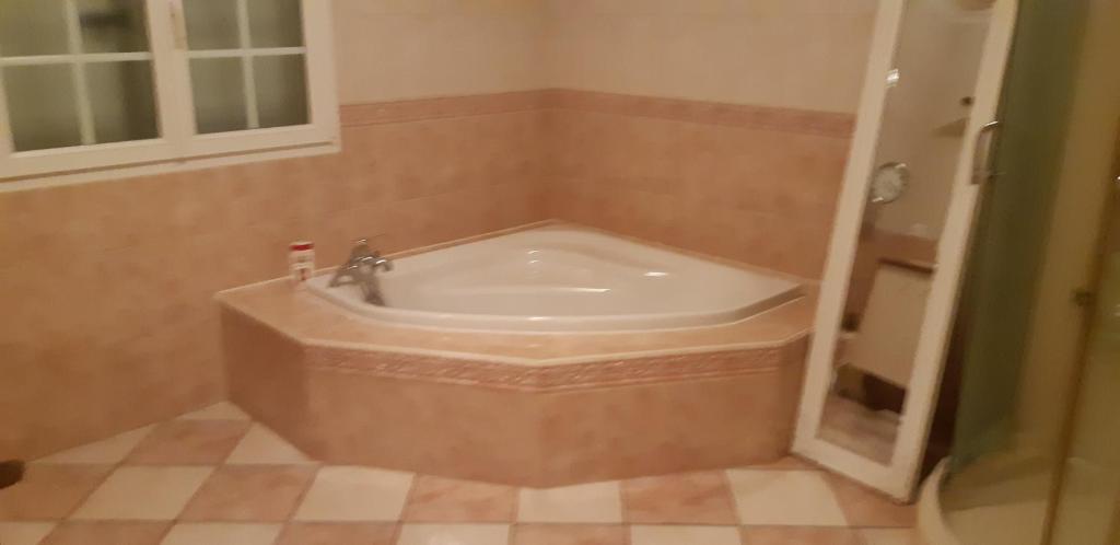 Koupelna v ubytování Maison Sérénité