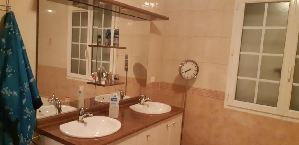 Koupelna v ubytování Maison Sérénité