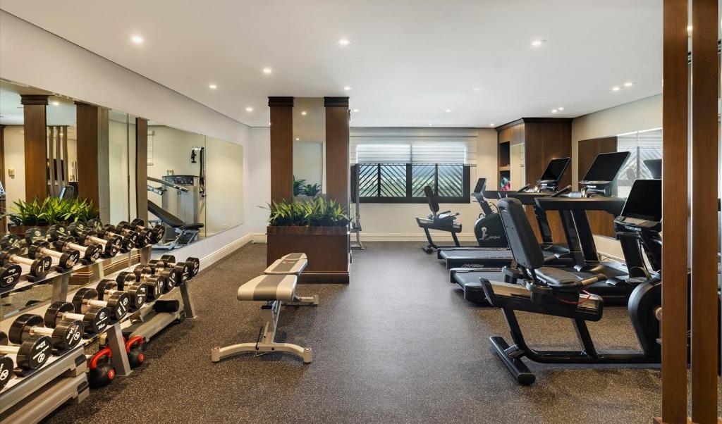 The Oberoi Madina المدينة أوبروي tesisinde fitness merkezi ve/veya fitness olanakları