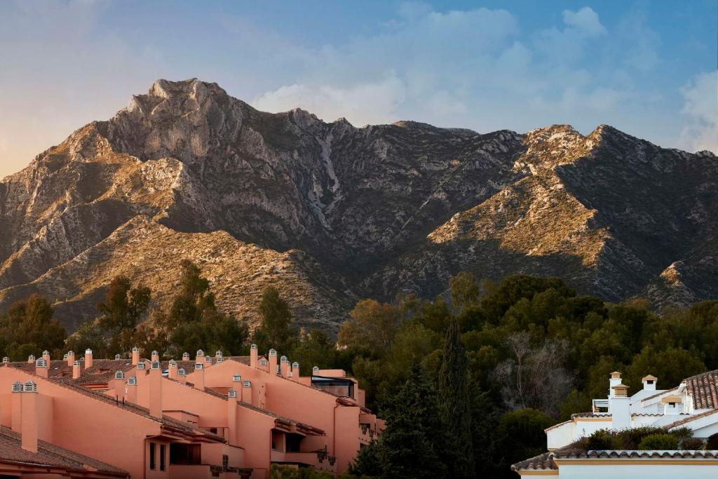 NH Collection Marbella - Resim 30