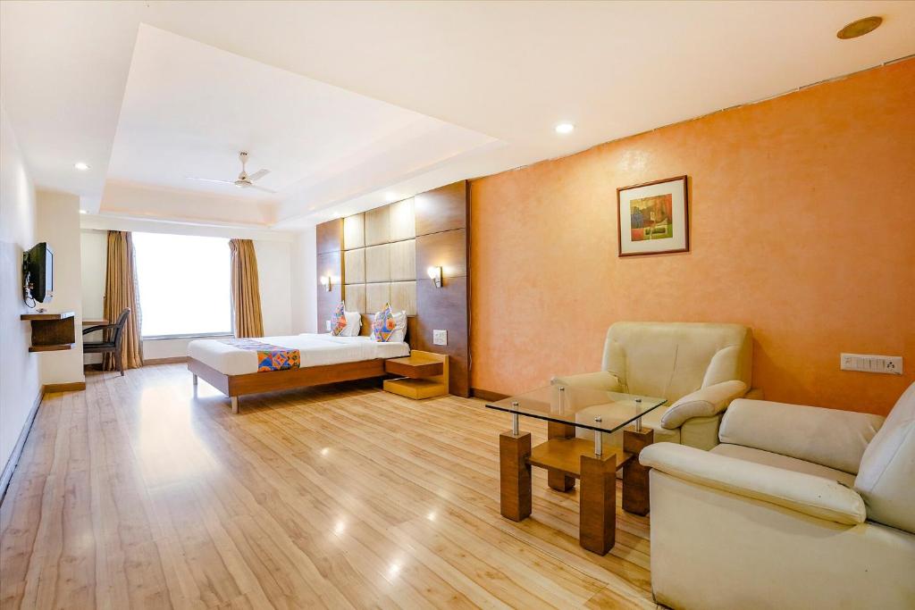 Χώρος καθιστικού στο The Sky Comfort, Ahmedabad