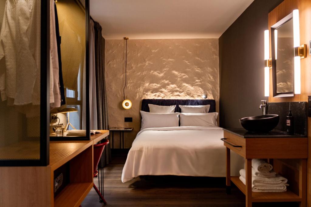 Letoh Letoh Sevilla - Resim 5