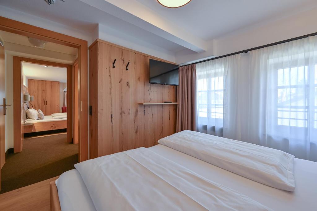 Hotel Weinbauer - Familienzimmer Mit Bad