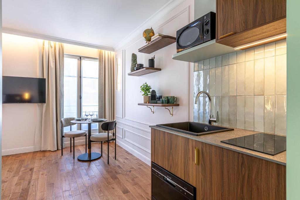 Villa SoPi Appart'Hotel by Patrick Hayat - Resim 39