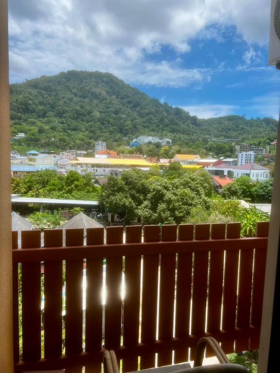 Payton House Patong - Newly Renovated - Resim 14