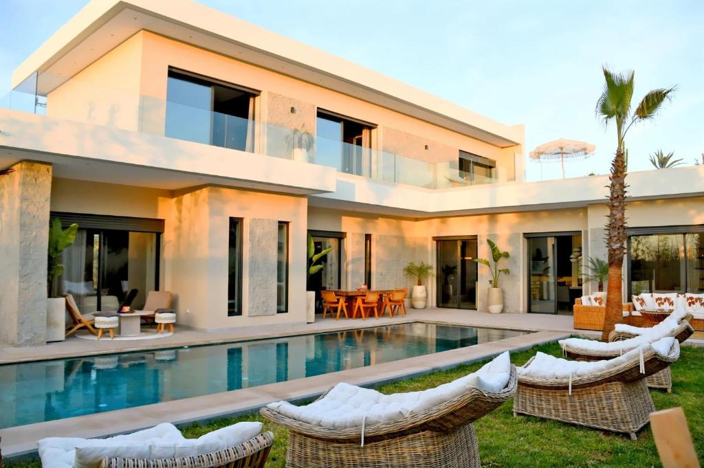 Gallery image of Villa magnifia avec piscine à 20 min de Marrakech - ARK Realty in Sraghna