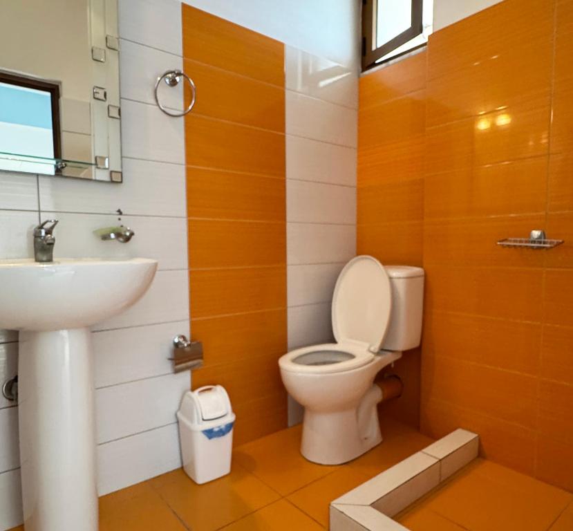 Koupelna v ubytování Antonia Rooms Qeparo