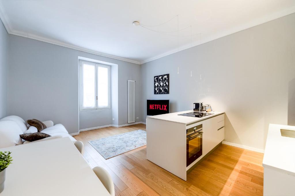 Bramante Luxury Apartments by InnStay