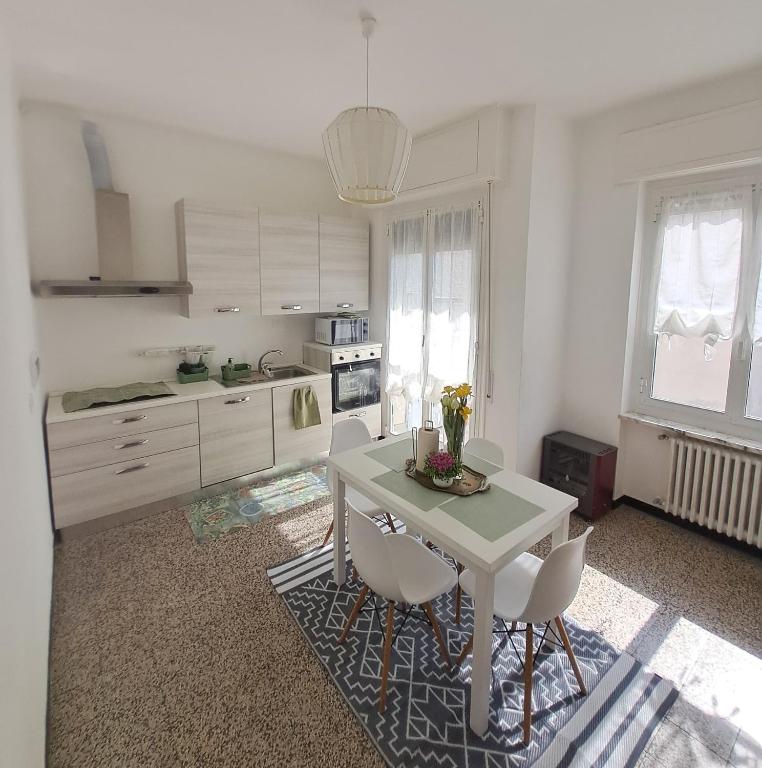 Η κουζίνα ή μικρή κουζίνα στο House Alcolette