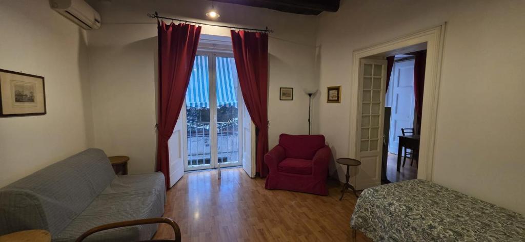 A seating area at Appartamento Casa Toledo