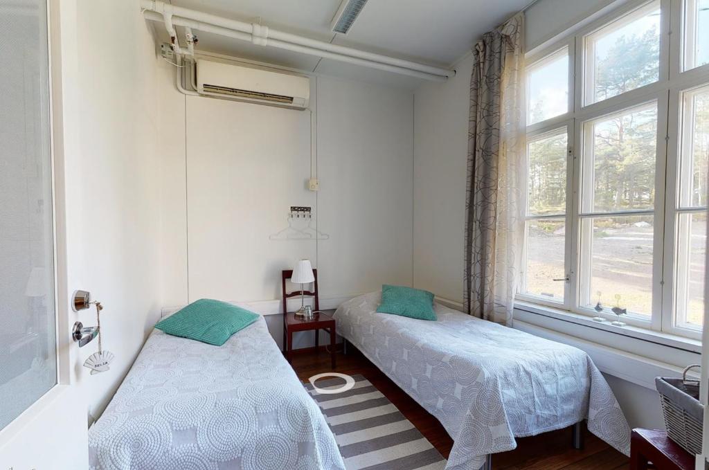 Villa Högbo - Habitación Doble Con Baño Compartido