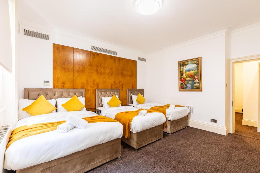 Mayfair Residences - Resim 13