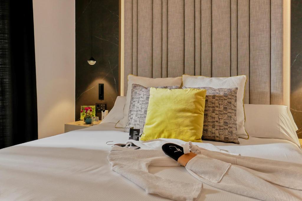 
Exterior Double or Twin Room Aduana Street
