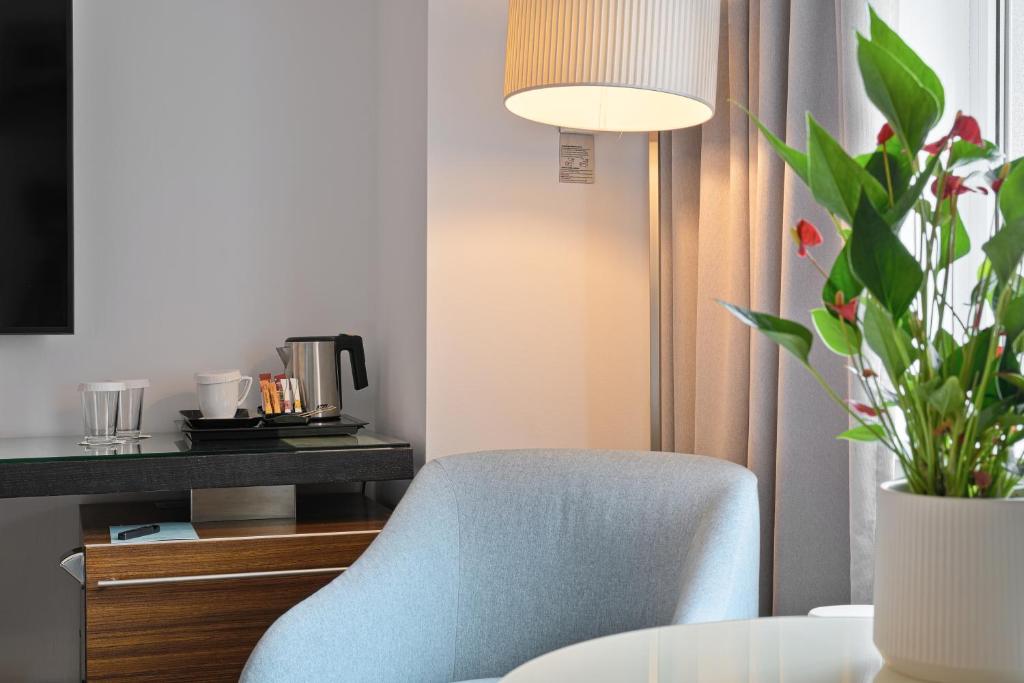 Bucharest Unirii Square - Handwritten Collection - Resim 18