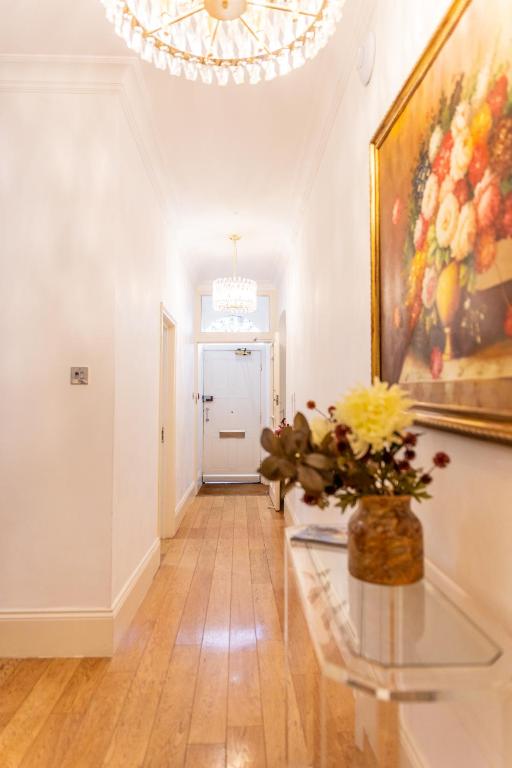 Mayfair Residences - Resim 3