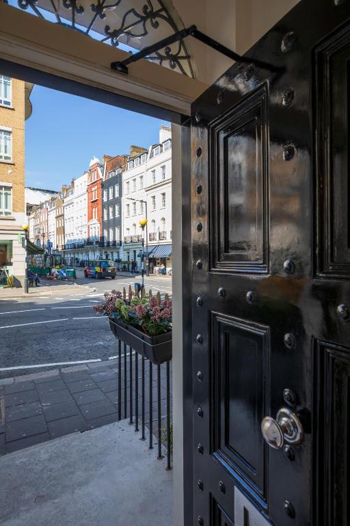 Mayfair Residences - Resim 2