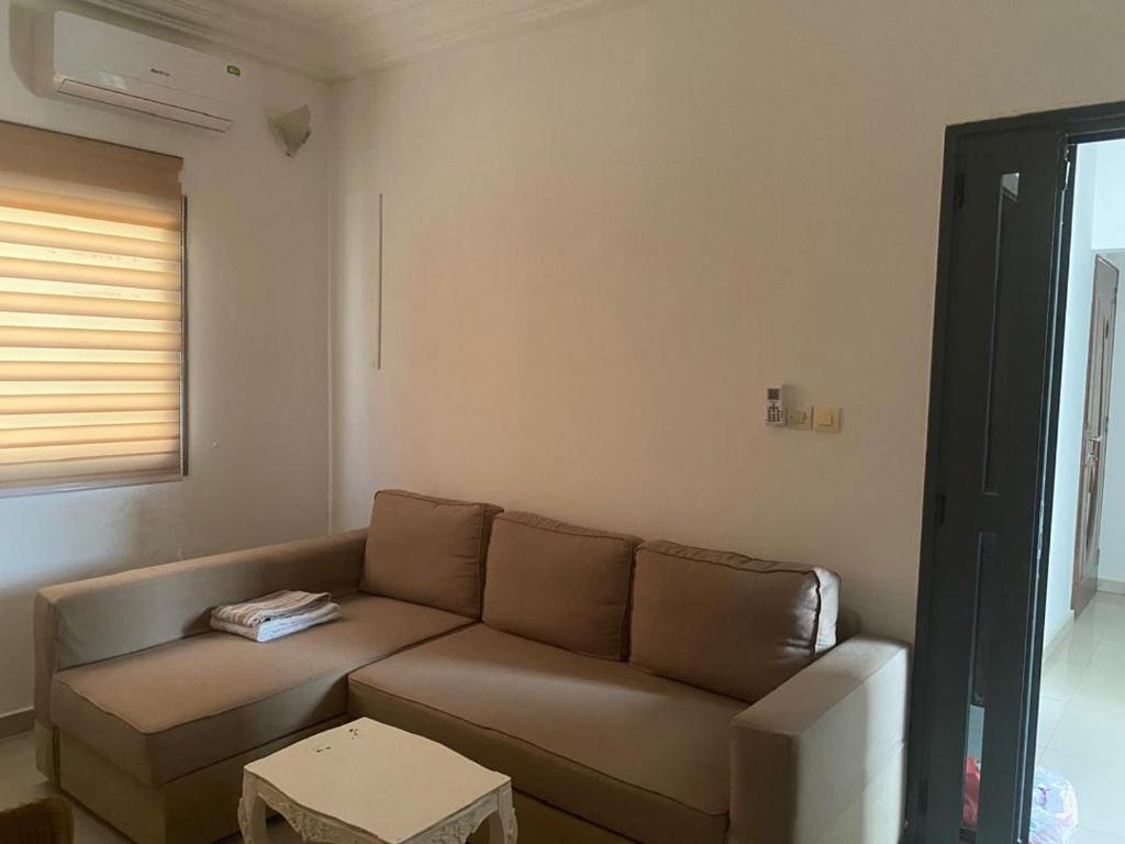 Ruang duduk di studio ouakam corniche