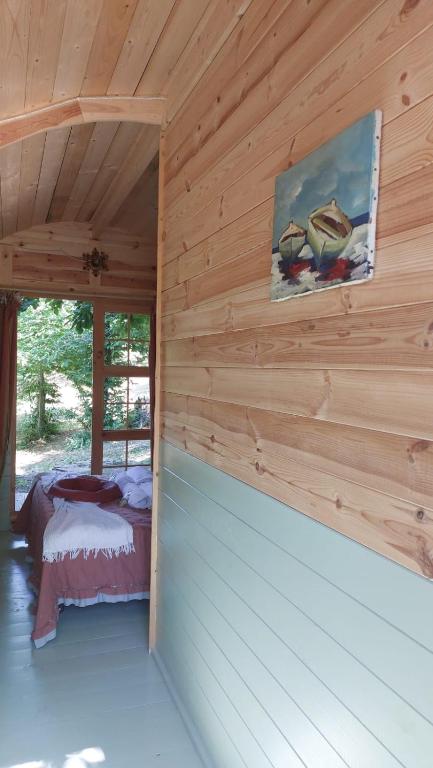 Postel nebo postele na pokoji v ubytování Agricamping La Gallinella