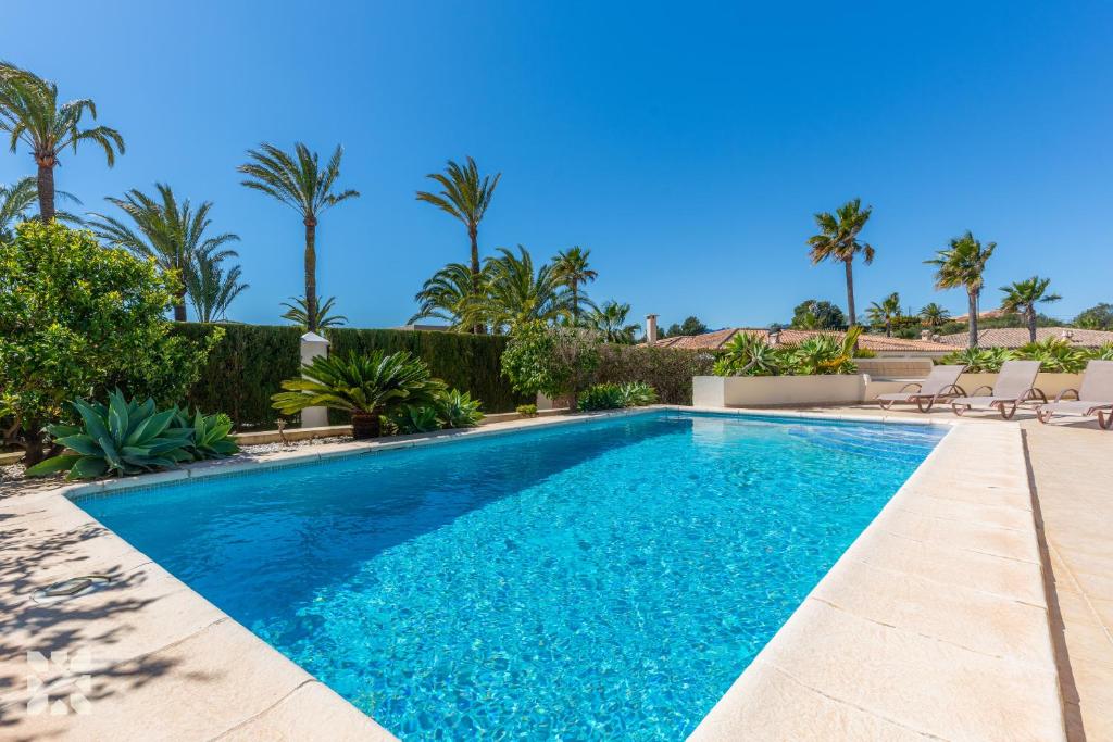 Bazén v ubytovaní Villa La Corona by Abahana Villas alebo v jeho blízkosti