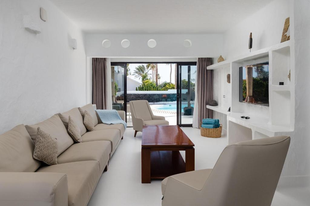 Posezení v ubytování Kamezí Boutique Hotel Villas