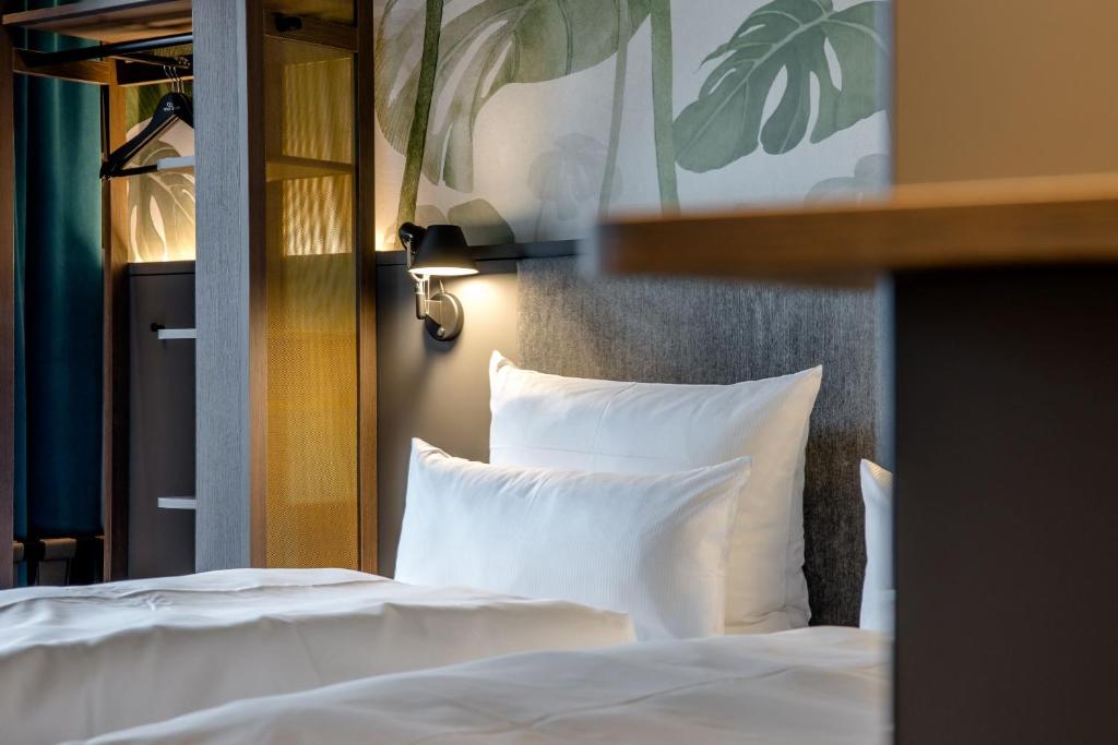 Motel One München Hauptbahnhof - Resim 6