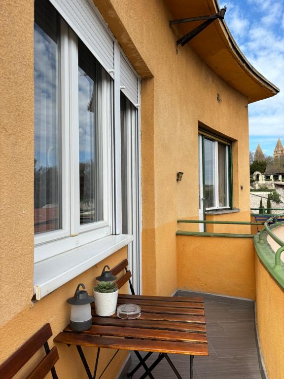 Balkón nebo terasa v ubytování Art-déco
