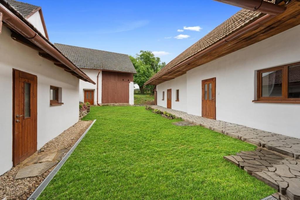 Budova, kde se apartmán nachází