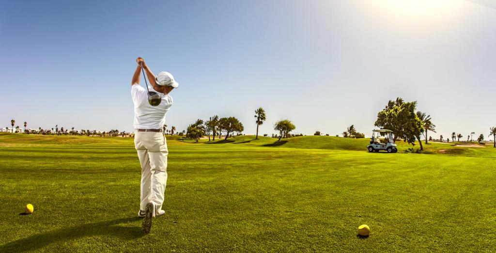 Golf v hotelu nebo okolí