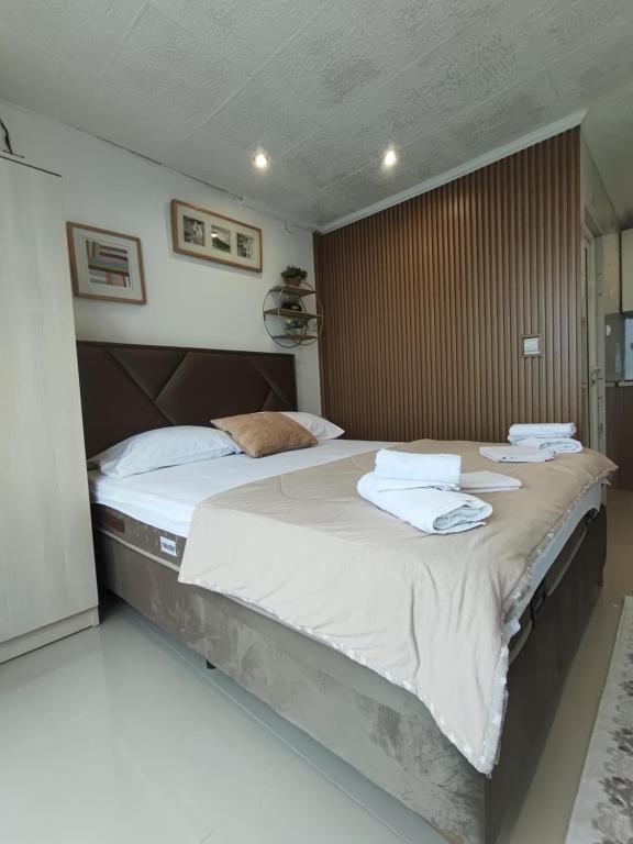 Postel nebo postele na pokoji v ubytování Becic Apartments