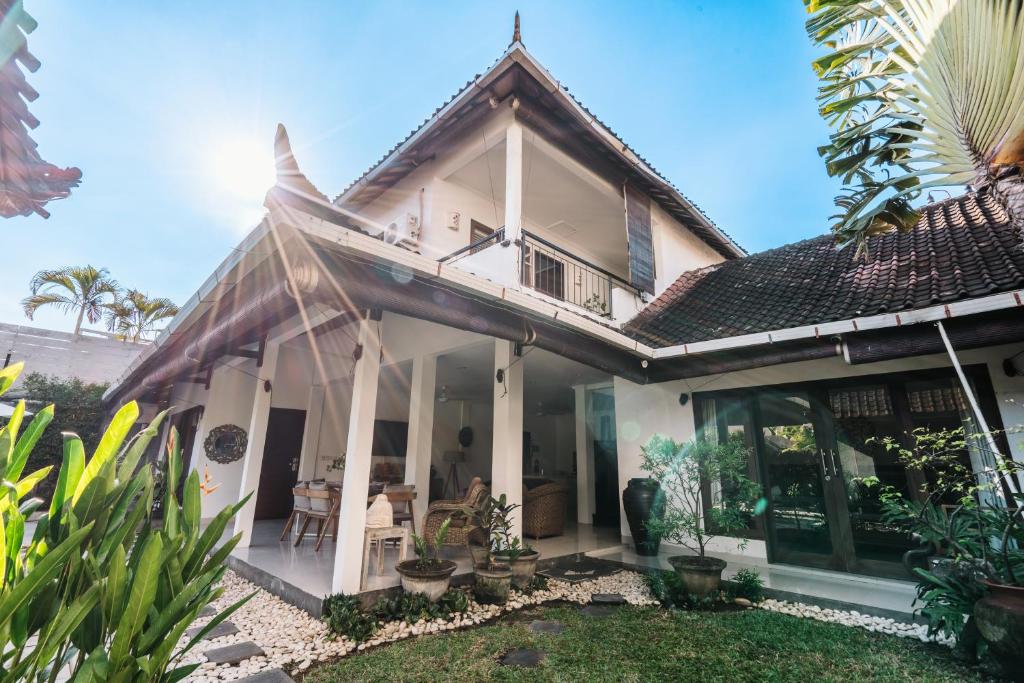 O edifício onde a villa está situado