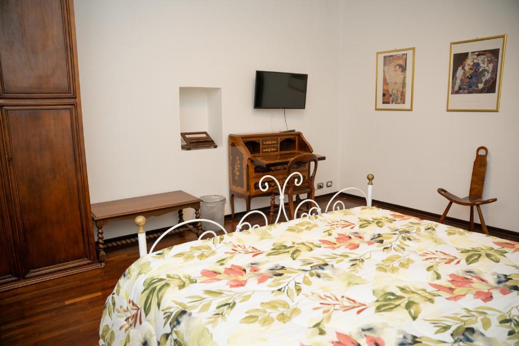 Villa Baraggioli - Camera Deluxe (2 Adulti + 1 Bambino)