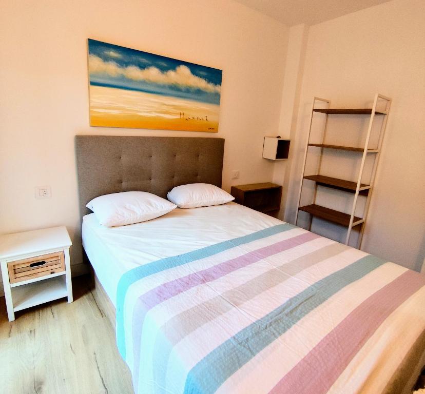 Postel nebo postele na pokoji v ubytování 1002 Precioso apartamento a 250 m de la playa by homeselectspain