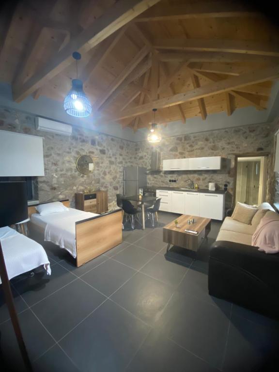 Posteľ alebo postele v izbe v ubytovaní V&M Traditional Luxury Villa