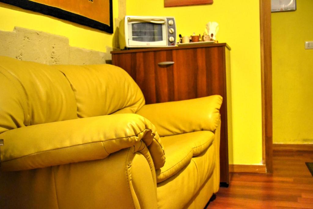 TV a/nebo společenská místnost v ubytování B&B La Corte Lecce