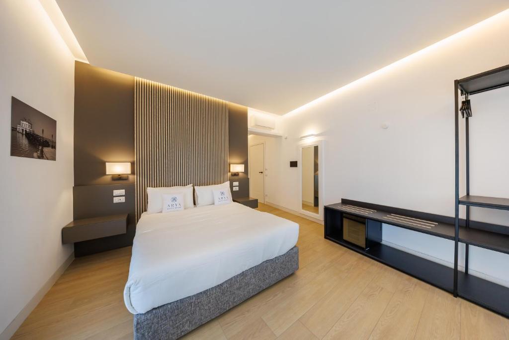 Arya Guest House - 15