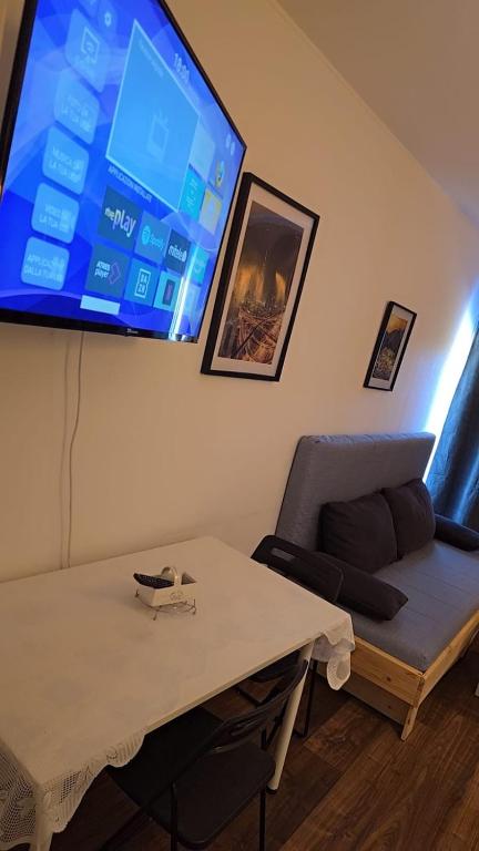 Chic Central Stay in Luxembourg - Resim 22